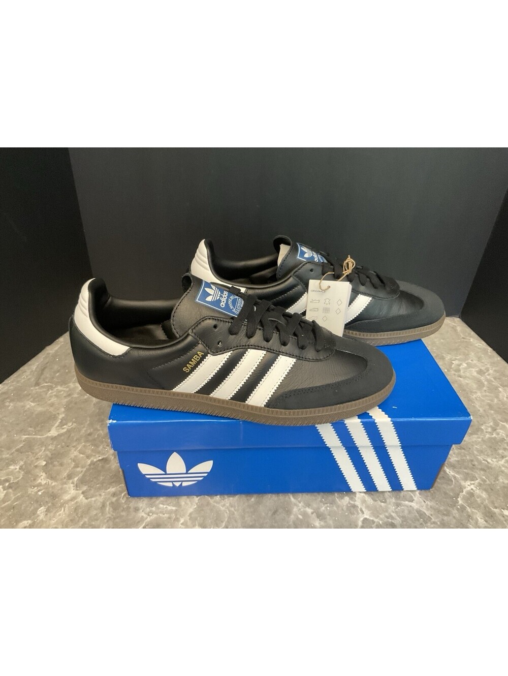 New! Men’s Adidas Originals Samba OG Black/White Athletic Shoes. Size 9.5. Nice!